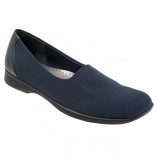 Trotters Jake - Women's Casual Slip-on Shoe