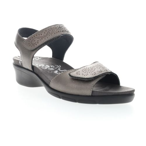 Propet Wanda Women's Sandals - Silver - Angle