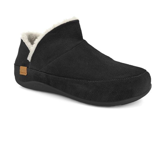 Strive Geneva II Women's Cozy Comfort Slipper - Black Ii - Angle