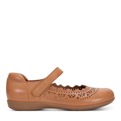 Earth Brady Round Toe Adjustable Strap Casual - Cushioned Arch Support Women's Slip-On Shoe - Medium Natural - 1
