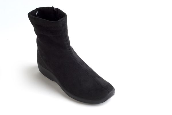 Arcopedico L8 Women's Boots 4171 - Black Suede
