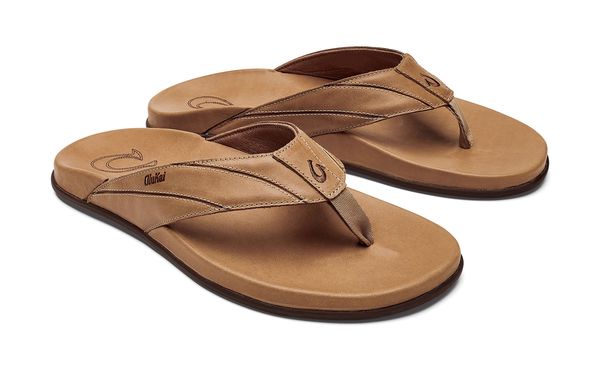 Olukai Pikoi Men's Leather Beach Sandals - Golden Sand / Golden Sand - Pair